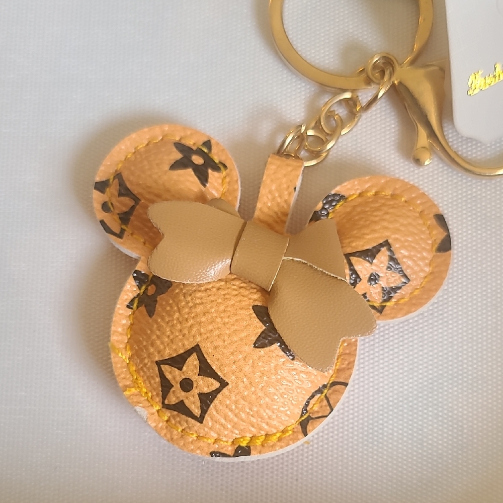 Stylish Iconic Tan Mouse Ears Keychain